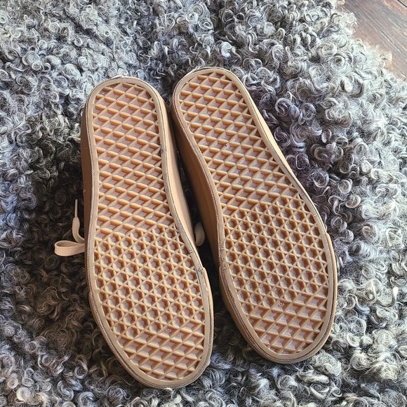 NWOT Retro Purple Suede Sk8-Mid - Picture 8 of 9